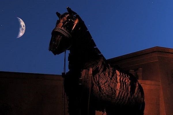 Ever seen a Trojan horse made of US Dollars?